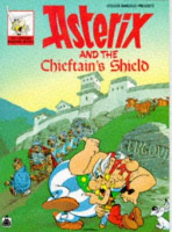 René Goscinny, Albert Uderzo: Asterix and the Chieftain's Shield (Knight Books) (Paperback, Hodder Children's Books)